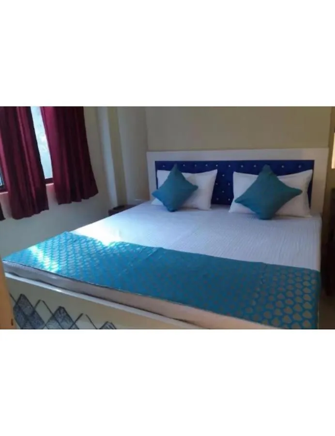 Hotel Prince Palace, Varanasi